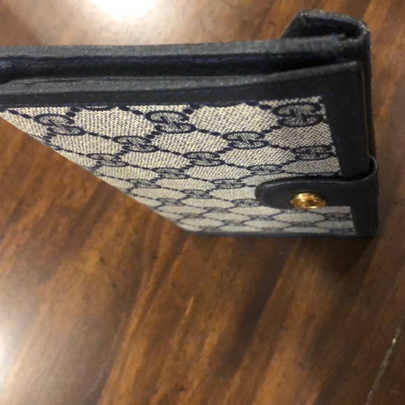 M GUCCI GG Monogram Navy Blue Leather Accent Long Bifold Wallet Vintage - Picture 10 of 17